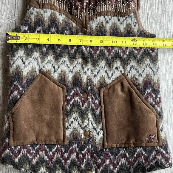 Miss Me Bling Vest Size M Sequin Beaded Southwest Design